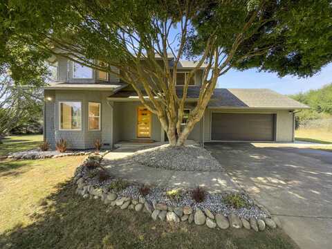 4774 Aster Avenue, McKinleyville, CA 95519