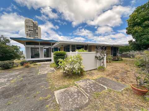 1235 Lilo Place, Honolulu, HI 96822