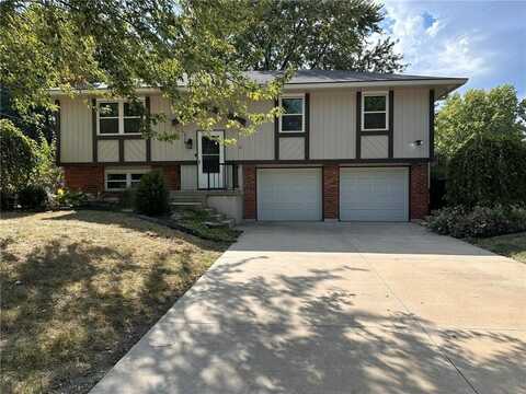 210 SE Wingate Street, Lees Summit, MO 64063