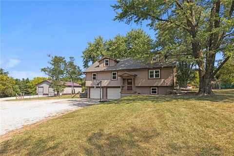 5203 SW 169 Highway, Trimble, MO 64492