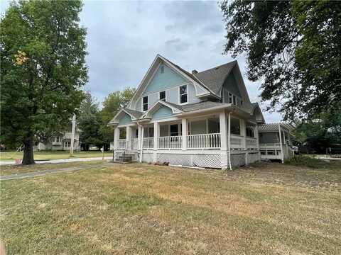 514 W Walnut Street, Grain Valley, MO 64029