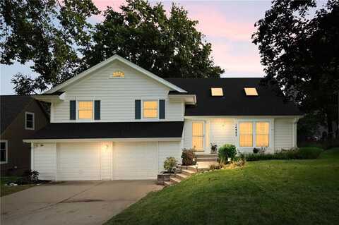 14902 W 84th Street, Lenexa, KS 66215