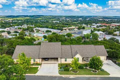 106,108 Chula Vista Dr, Kerrville, TX 78028