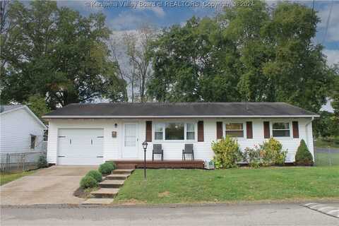 141 Caroline Circle, Hurricane, WV 25526