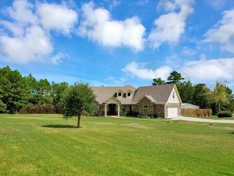 131 Westwood Lake Drive, Lufkin, TX 75904