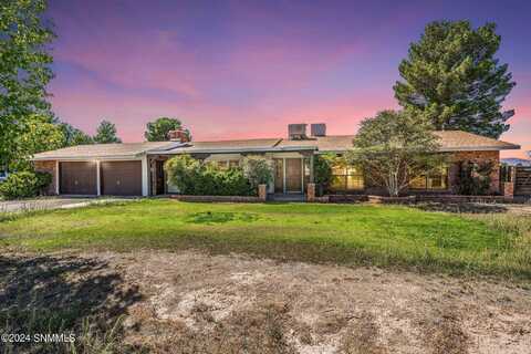 5070 Meadow Circle, Las Cruces, NM 88007