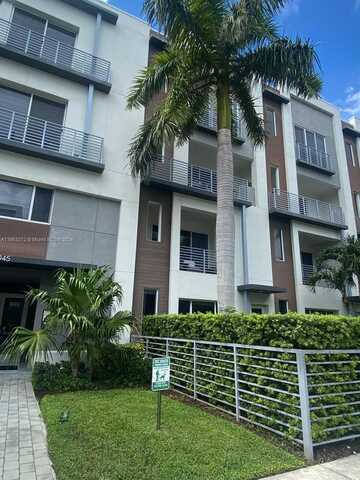 1045 NE 18th Ave, Fort Lauderdale, FL 33304