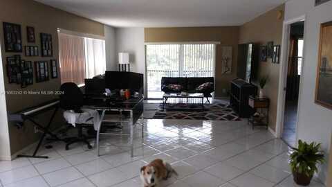 3300 Spanish Moss Ter, Lauderhill, FL 33319