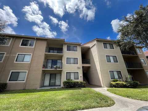 9088 W Atlantic Blvd, Coral Springs, FL 33071