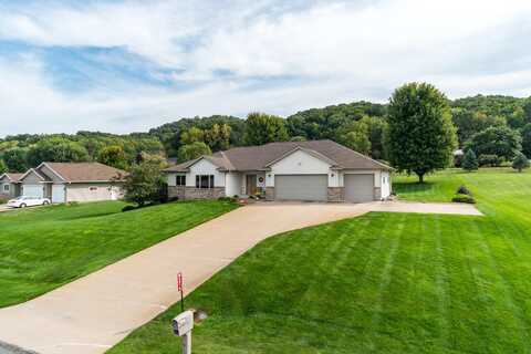 W5975 Schultz Ln, Onalaska, WI 54650