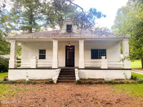 4377 Napier Avenue, Macon, GA 31210