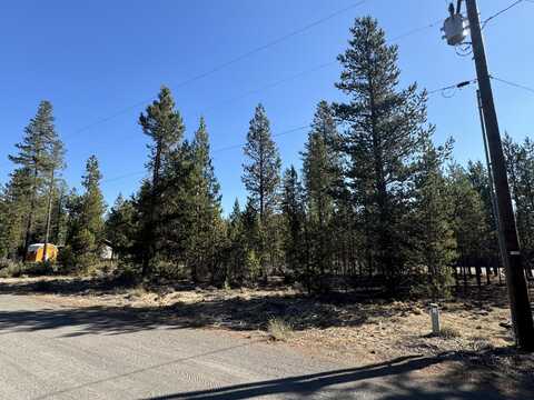 53260 Deep Woods Road, La Pine, OR 97739