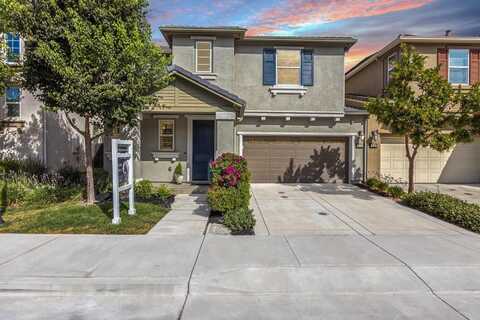 41 Takko Machi LN, GILROY, CA 95020