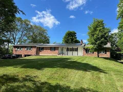 17 Calvert Drive, Washingtonville, NY 10992