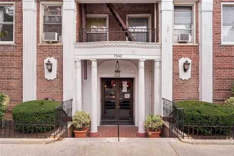 75-40 Austin Street, Forest Hills, NY 11375