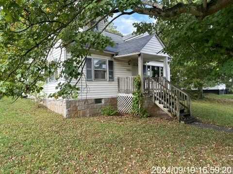 1005 Thornton Ave, PRINCETON, WV 24739