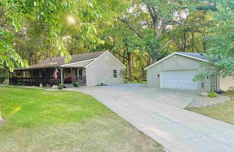 12516 Tamarack Road, Culver, IN 46511