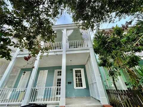 1415 TERPSICHORE Street, New Orleans, LA 70130