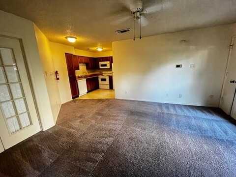 9833 Walnut Street, Dallas, TX 75243