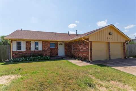 713 Wilkinson Drive, Moore, OK 73160