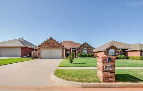 612 E Elder Lane, Mustang, OK 73064