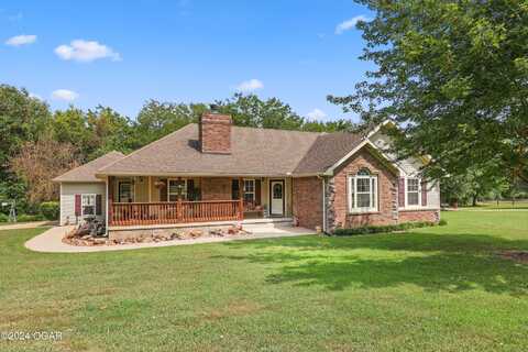 9290 County Drive 175, Carthage, MO 64836