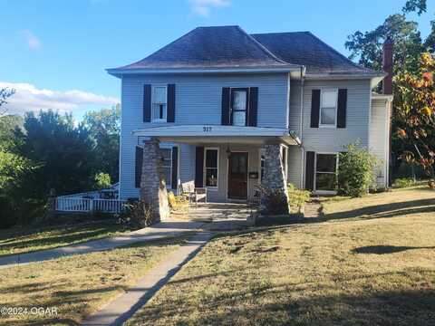 317 Patterson Street, Neosho, MO 64850