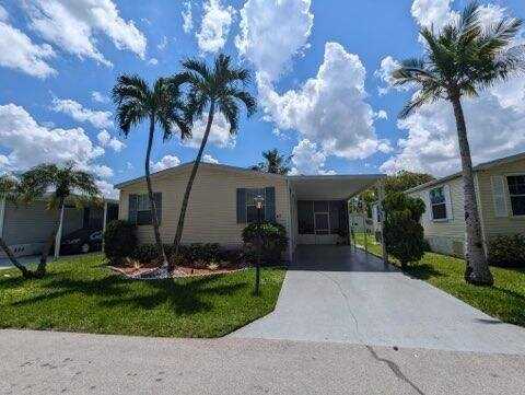 45 apple ln, Davie, FL 33325