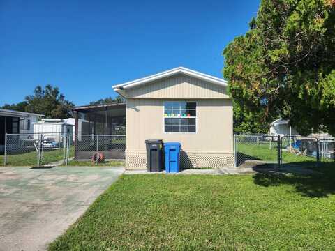 9704 Ash St, Tampa, FL 33635