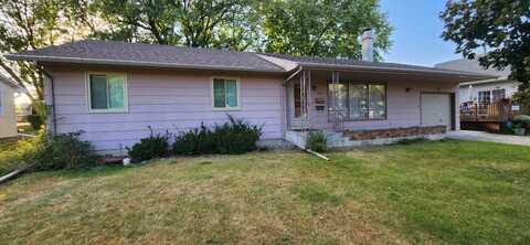 622 S 11th Street, Sac City, IA 50583