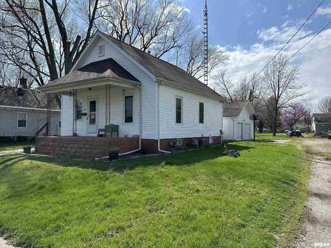 139 N HOBSON Street, Virden, IL 62690