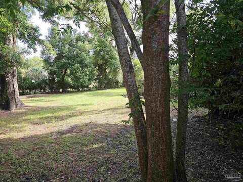 414 N Davis Hwy, Pensacola, FL 32501