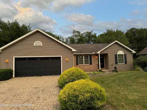 1087 Creekside Lane, Jersey Shore, PA 17740