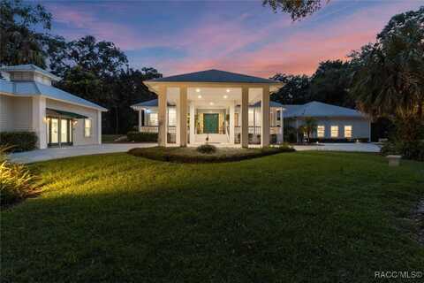 20 Captains Cove Road, Inglis, FL 34449