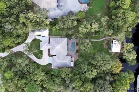 20 Captains Cove Road, Inglis, FL 34449