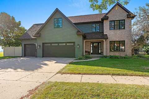 1315 E WYNDMERE Drive, APPLETON, WI 54913