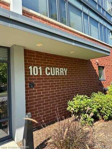 101 Curry Avenue, Royal Oak, MI 48067