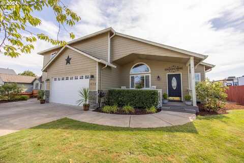 1076 APPLEGATE PL, Harrisburg, OR 97446