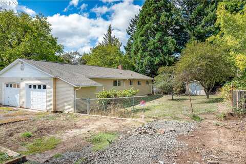 151 S MOSS ST, Lowell, OR 97452