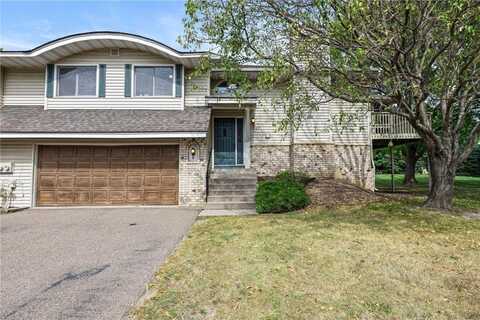 1009 Aston Circle, Burnsville, MN 55337