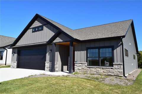 502 Kodiak Drive NW, Stewartville, MN 55976