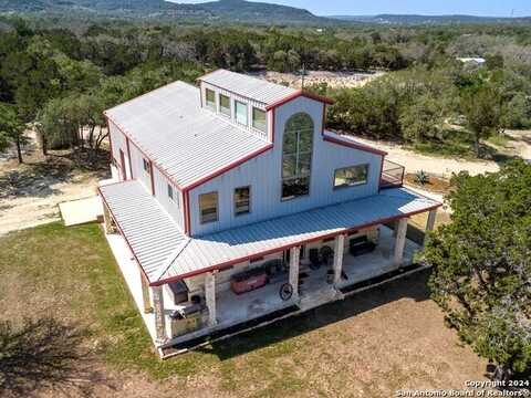 1163 laurel creek, Pipe Creek, TX 78063