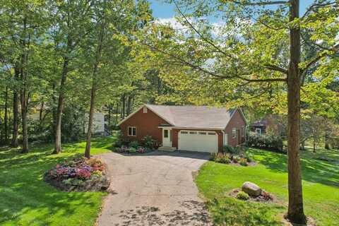 S7725 Eagle Point Drive, Merrimac, WI 53561