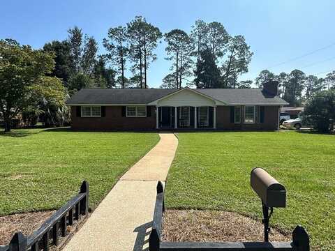 1013 Morningside Dr., Bainbridge, GA 39819