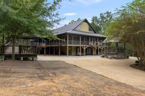 83 Jayess Rd, Tylertown, MS 39667