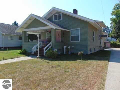 727 Wright Avenue, Alma, MI 48801