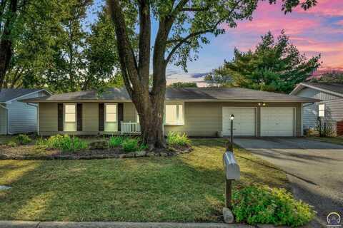 517 Arizona St, Lawrence, KS 66049