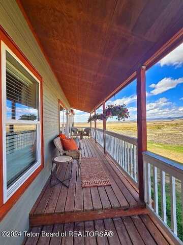 13 HAWK PATH, Boulder, WY 82923