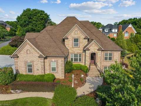 2801 Swan Lake Drive, High Point, NC 27262