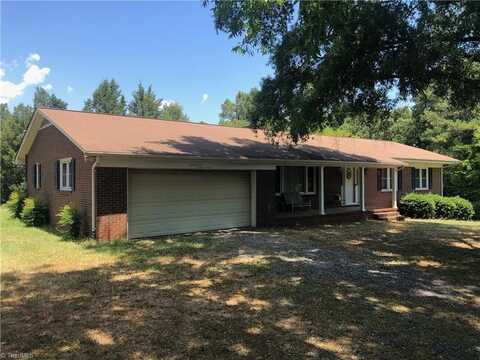 1270 W stanback Road, Mount Gilead, NC 28338